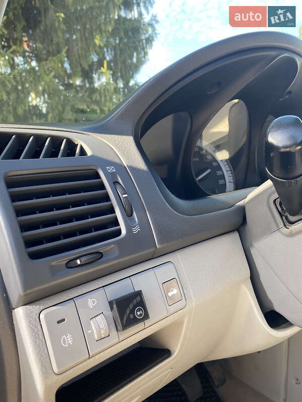 Седан Kia Cerato 2007 в Кропивницком