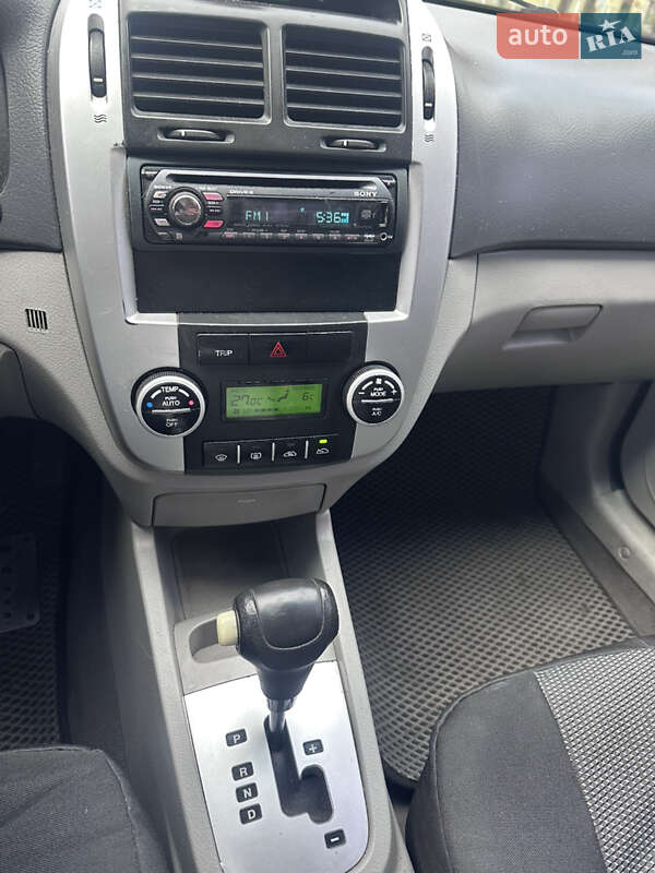 Седан Kia Cerato 2008 в Киеве