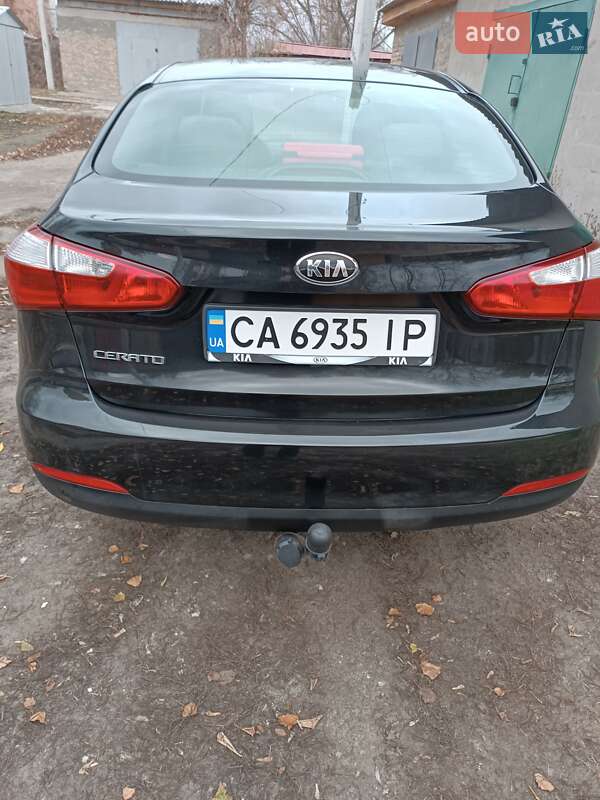 Седан Kia Cerato 2013 в Золотоноше