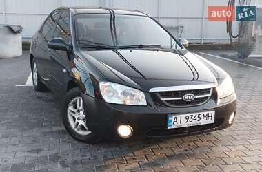 Седан Kia Cerato 2006 в Новому Бузі