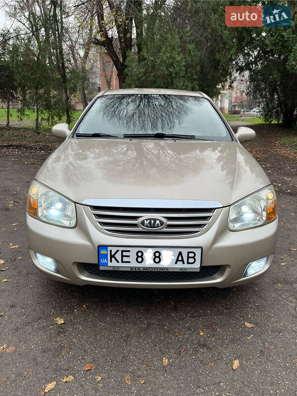Седан Kia Cerato 2007 в Кам'янському