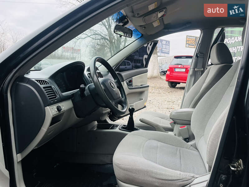 Седан Kia Cerato 2006 в Харькове