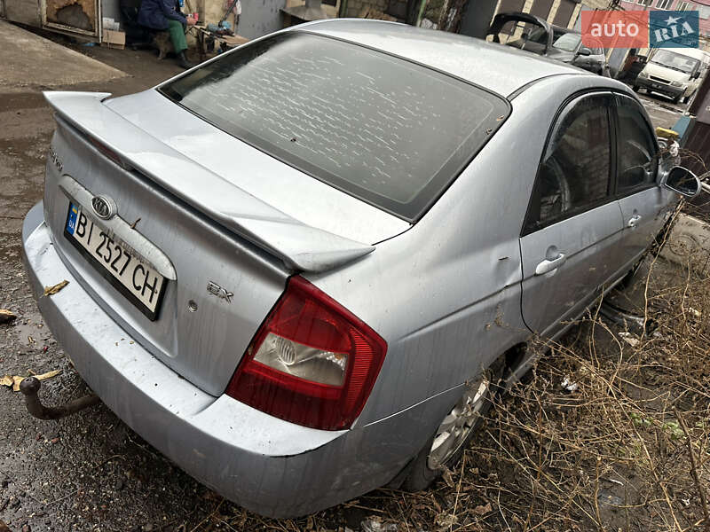 Седан Kia Cerato 2006 в Киеве
