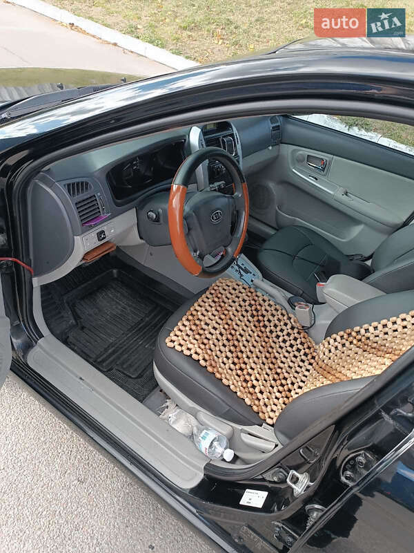 Седан Kia Cerato 2008 в Львове