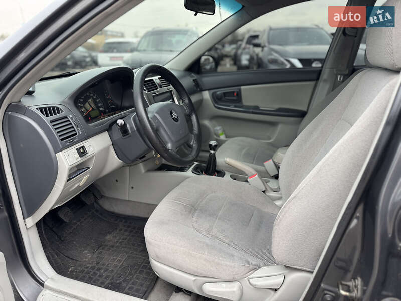 Седан Kia Cerato 2006 в Киеве