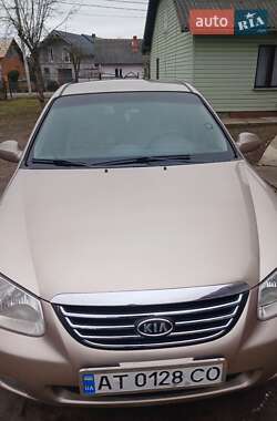 Седан Kia Cerato 2007 в Калуші