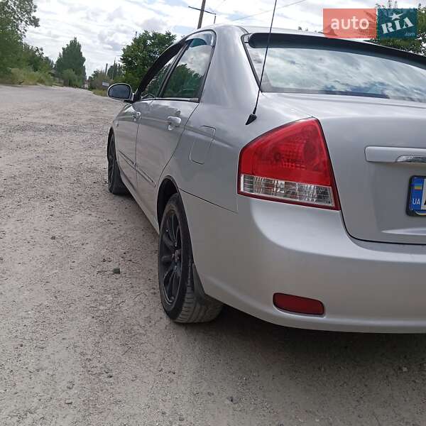 Седан Kia Cerato 2007 в Запорожье фото 6 Седан Kia Cerato 2007 в Запорожье