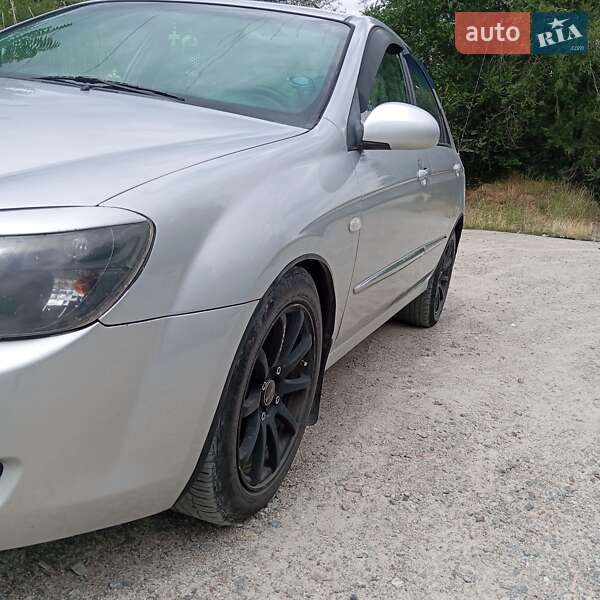 Седан Kia Cerato 2007 в Запорожье фото 3 Седан Kia Cerato 2007 в Запорожье