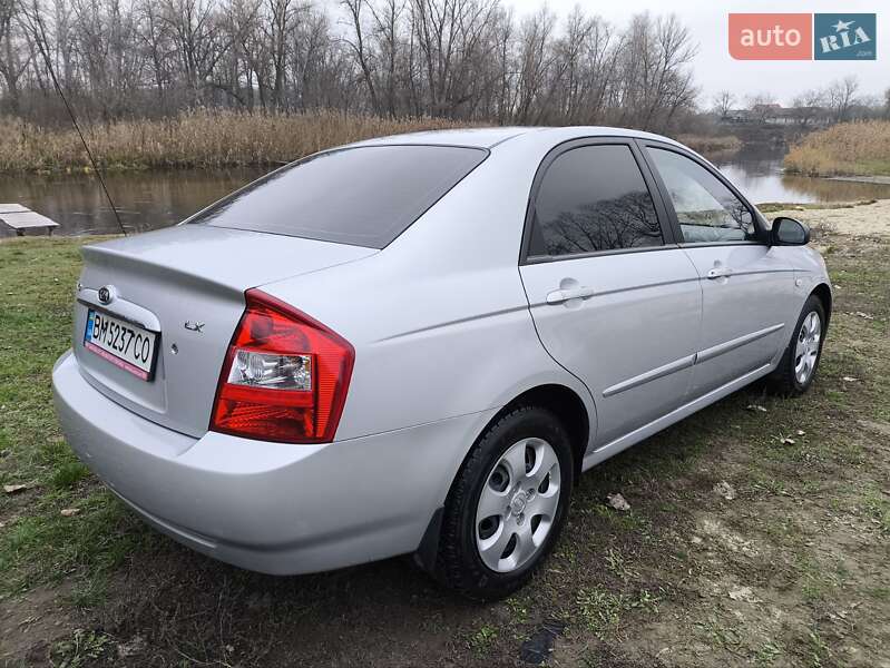 Седан Kia Cerato 2006 в Кобеляках