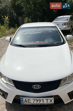 Купе Kia Cerato 2011 в Запоріжжі