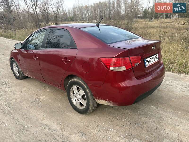 Седан Kia Cerato 2010 в Киеве
