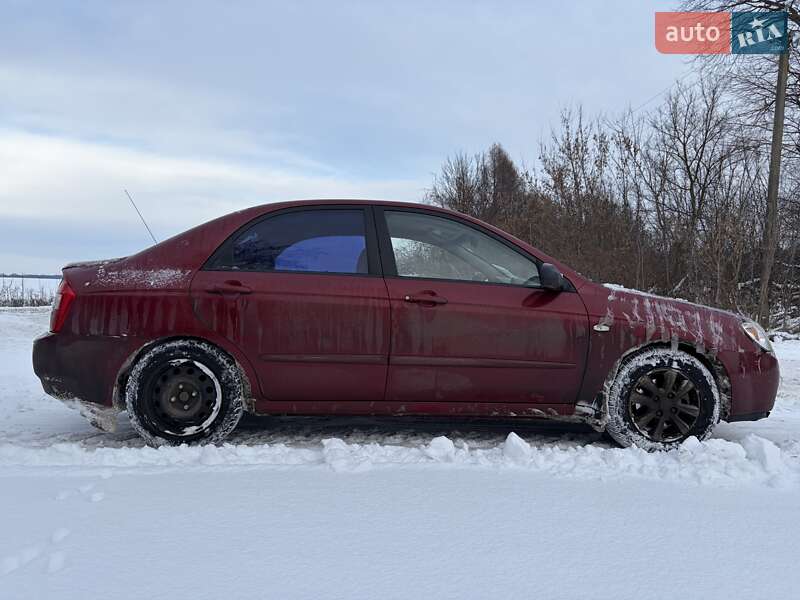 Седан Kia Cerato 2006 в Прилуках