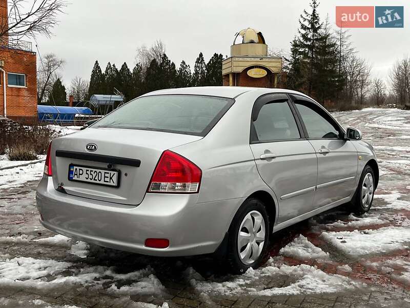 Седан Kia Cerato 2008 в Запорожье