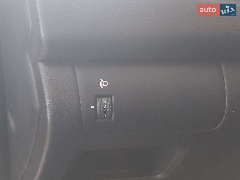 Седан Kia Cerato 2012 в Львове