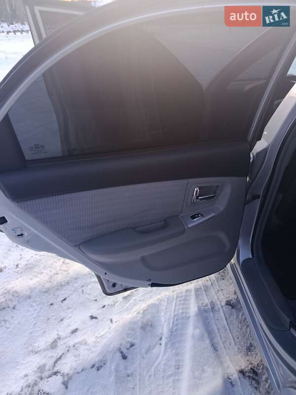 Седан Kia Cerato 2007 в Талалаевке