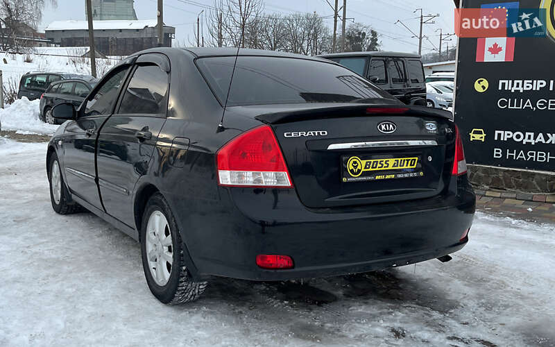 Седан Kia Cerato 2007 в Стрые