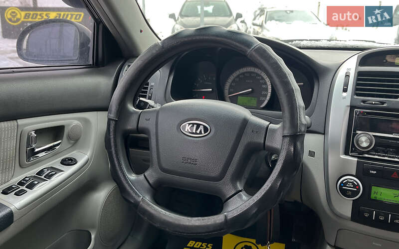 Седан Kia Cerato 2007 в Стрые