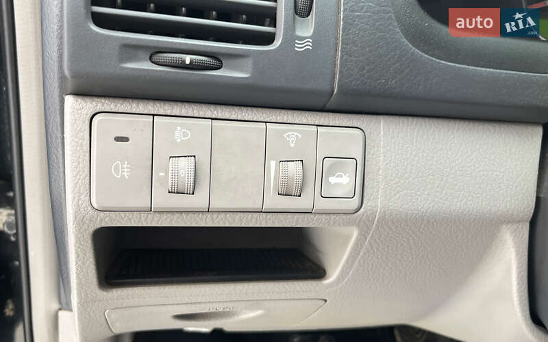 Седан Kia Cerato 2007 в Стрые