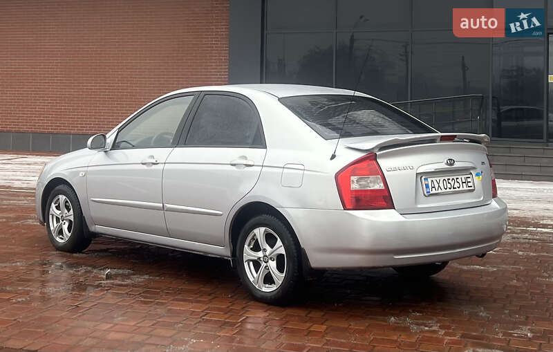 Седан Kia Cerato 2006 в Одессе фото 21 Седан Kia Cerato 2006 в Одессе