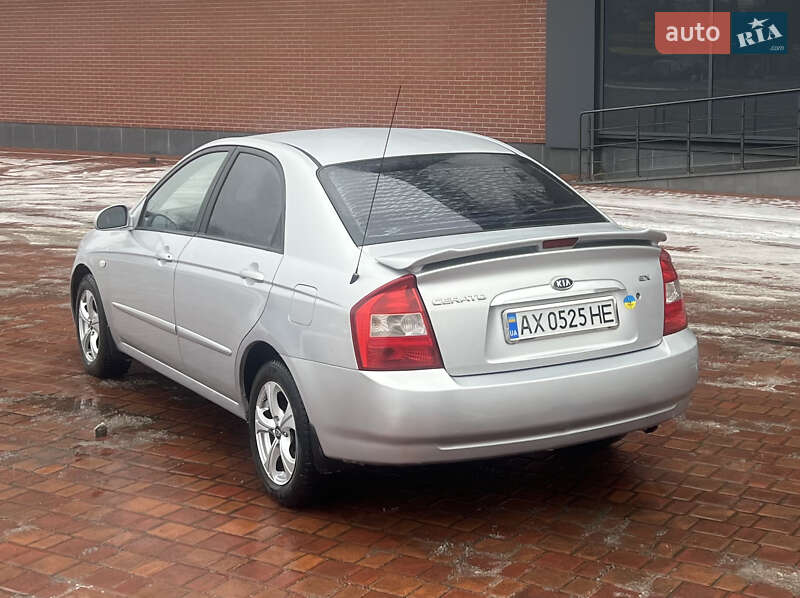 Седан Kia Cerato 2006 в Одессе фото 19 Седан Kia Cerato 2006 в Одессе