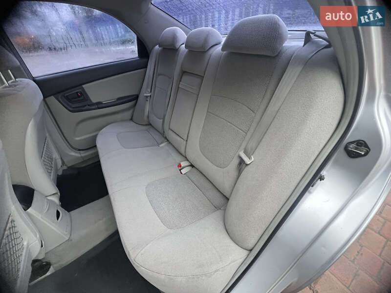 Седан Kia Cerato 2006 в Одессе фото 54 Седан Kia Cerato 2006 в Одессе