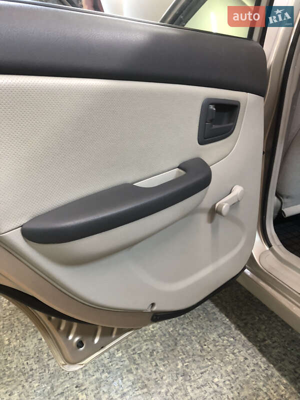 Седан Kia Cerato 2006 в Запорожье фото 22 Седан Kia Cerato 2006 в Запорожье