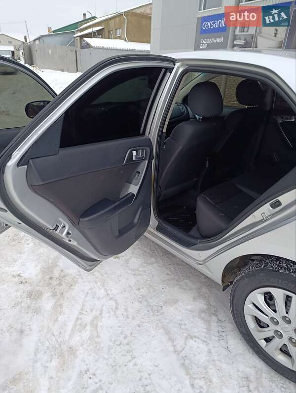 Седан Kia Cerato 2009 в Хмельнике