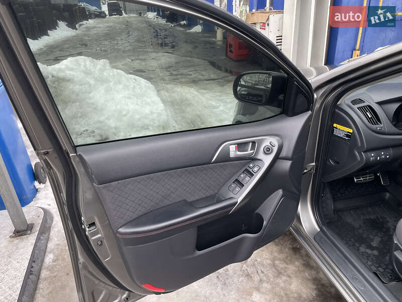 Седан Kia Cerato 2011 в Киеве фото 28 Седан Kia Cerato 2011 в Киеве