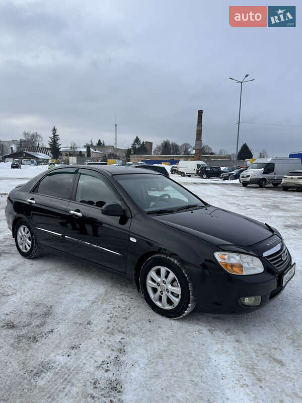 Седан Kia Cerato 2006 в Житомире