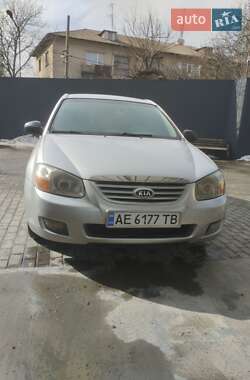 Седан Kia Cerato 2007 в Днепре