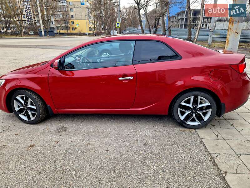 Купе Kia Cerato 2011 в Днепре