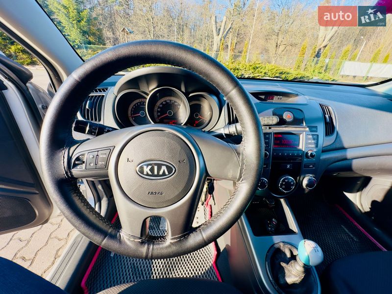 Седан Kia Cerato 2009 в Львове фото 12 Седан Kia Cerato 2009 в Львове