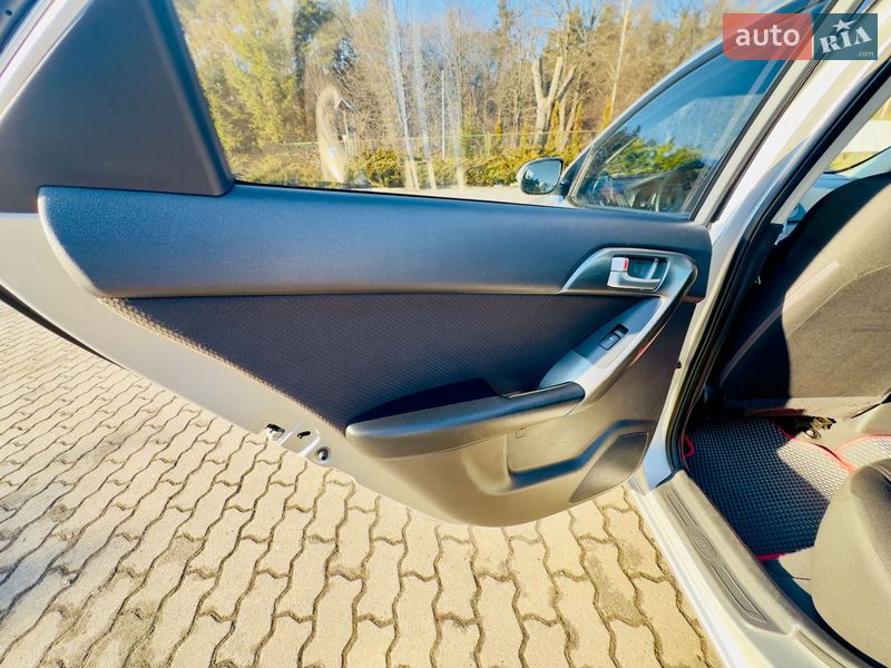 Седан Kia Cerato 2009 в Львове фото 22 Седан Kia Cerato 2009 в Львове