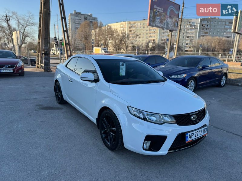 Купе Kia Cerato 2011 в Запорожье