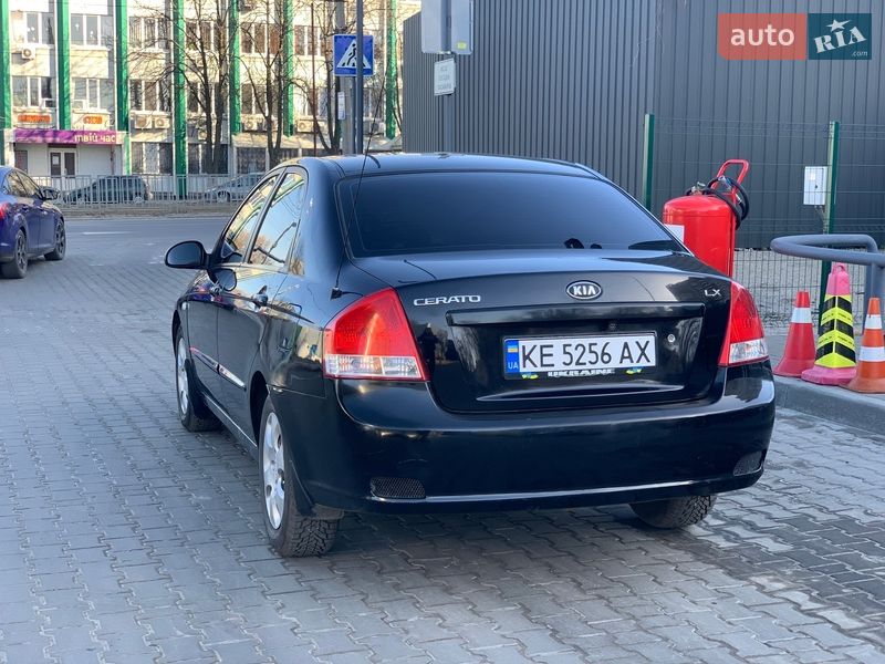 Седан Kia Cerato 2007 в Днепре