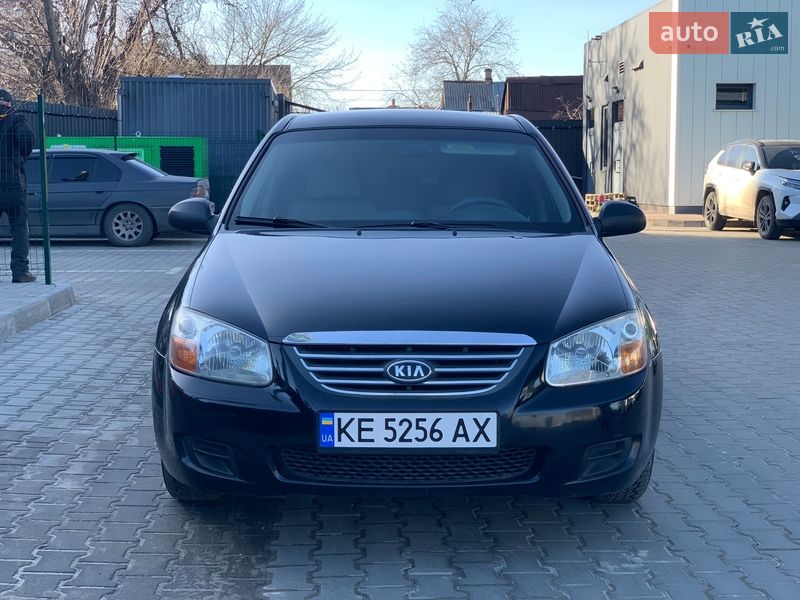 Седан Kia Cerato 2007 в Днепре