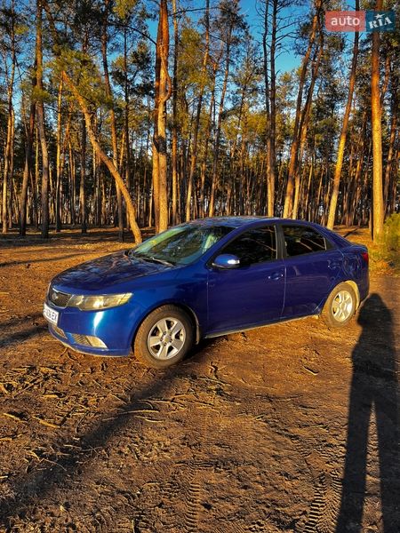 Седан Kia Cerato 2009 в Кропивницькому