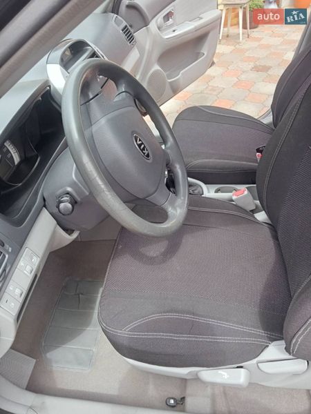 Седан Kia Cerato 2007 в Подольске