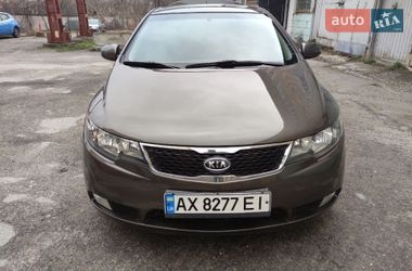Седан Kia Cerato 2011 в Харькове