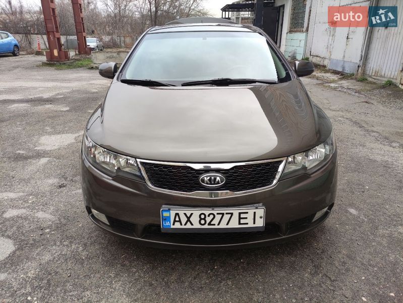 Kia Cerato 2011