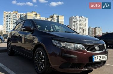 Седан Kia Cerato 2009 в Києві
