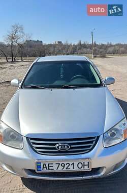 Седан Kia Cerato 2006 в Кам'янському