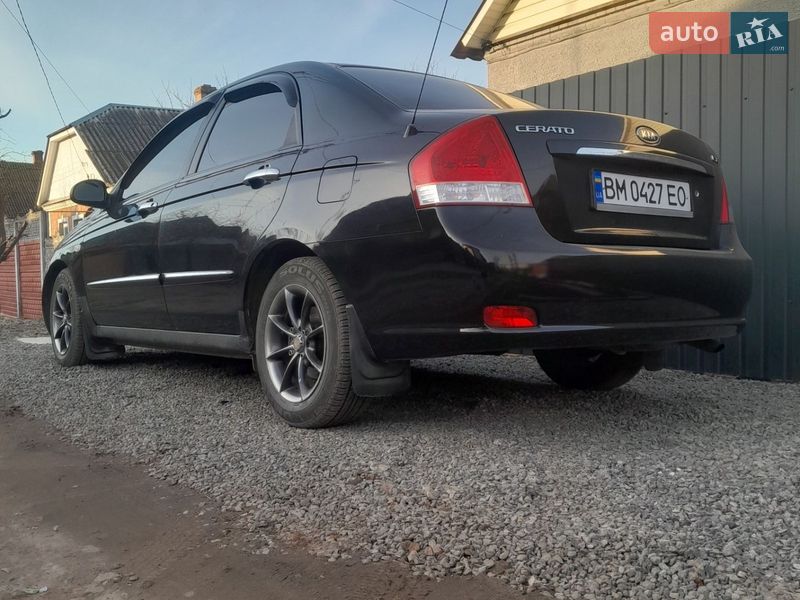 Седан Kia Cerato 2007 в Сумах