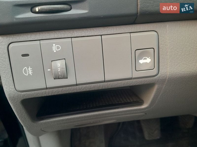 Седан Kia Cerato 2007 в Сумах