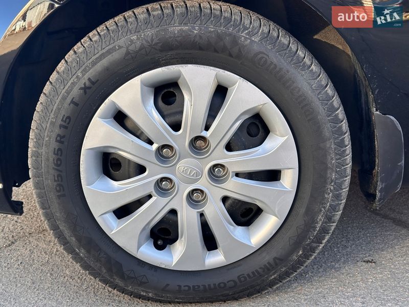 Седан Kia Cerato 2009 в Киеве