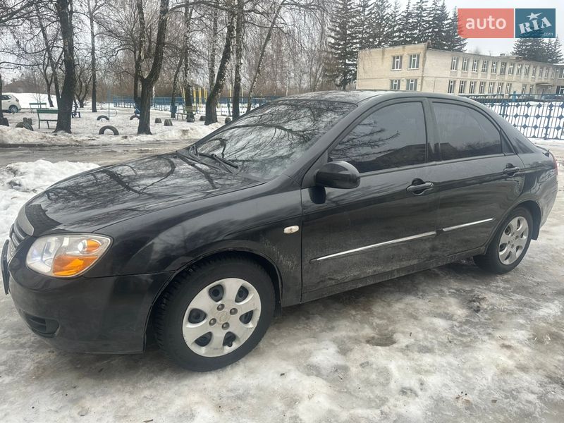 Седан Kia Cerato 2006 в Харькове
