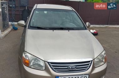 Седан Kia Cerato 2007 в Мені