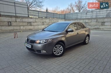Седан Kia Cerato 2011 в Черкассах