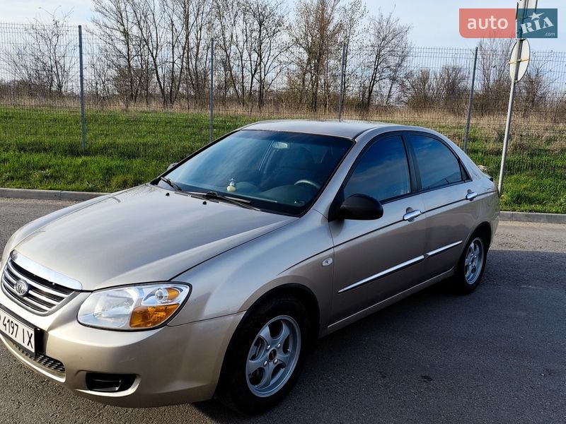 Седан Kia Cerato 2007 в Запоріжжі