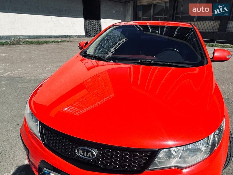 Купе Kia Cerato 2010 в Києві